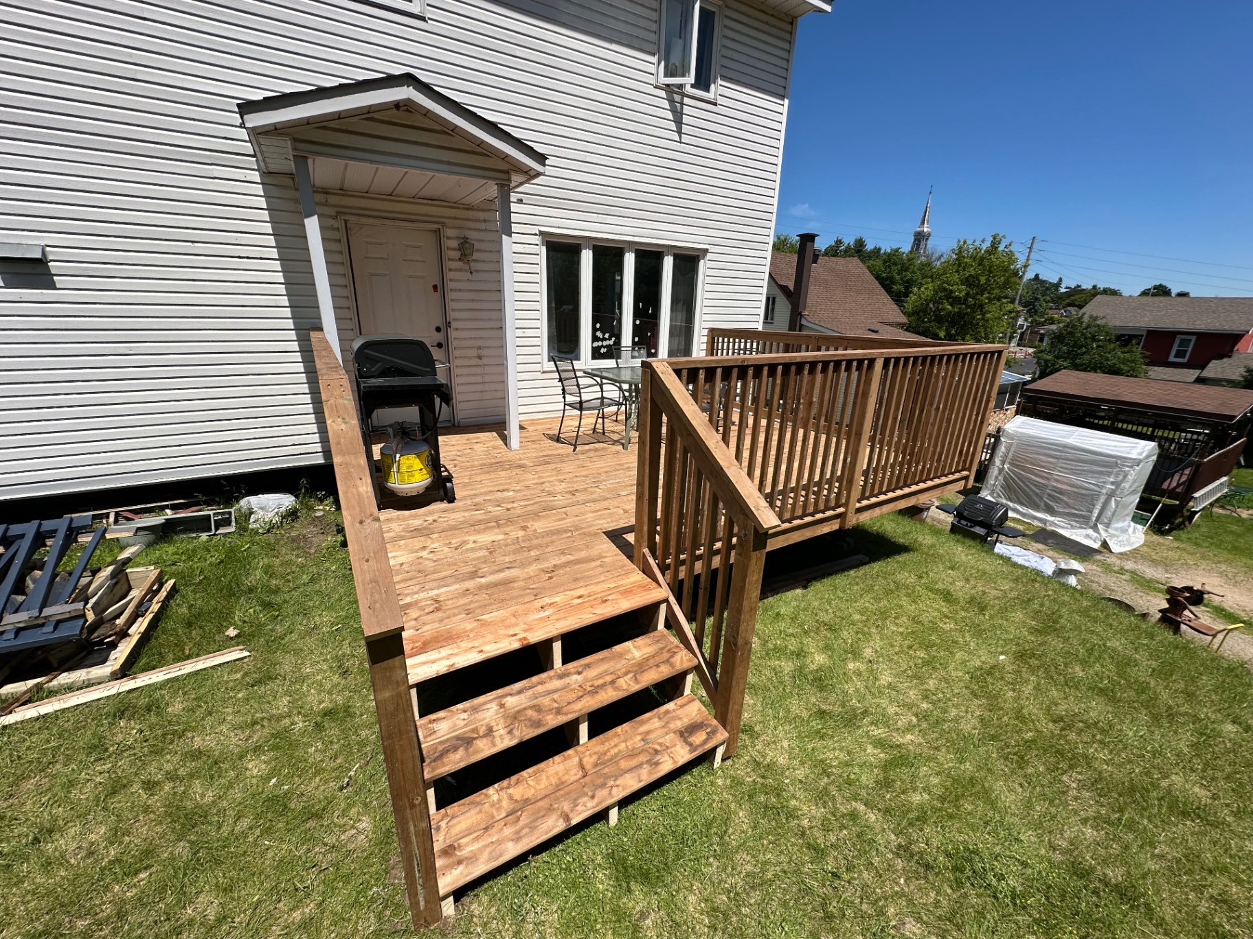 Terrasse en bois traité